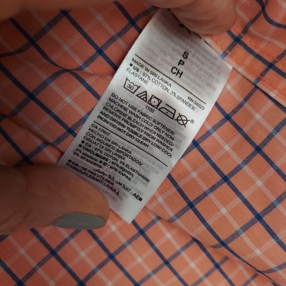 NWOT - Old Navy Button Down Signature Shirt Non Iron Slim Fit - Picture 4 of 5